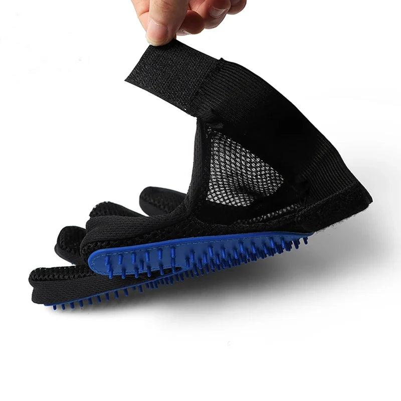 Silicone Pet Grooming Gloves – Hair Removal & Bathing